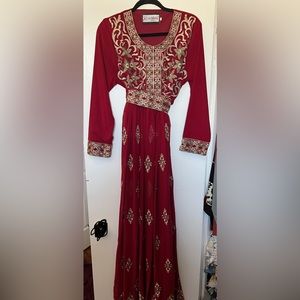 Red and gold kaftan with belt